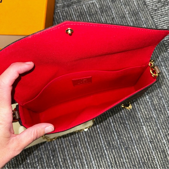 LOUIS VUITTON DAMIER EBENE FELICIE POCHETTE CLUTCH - Picture 7 of 16